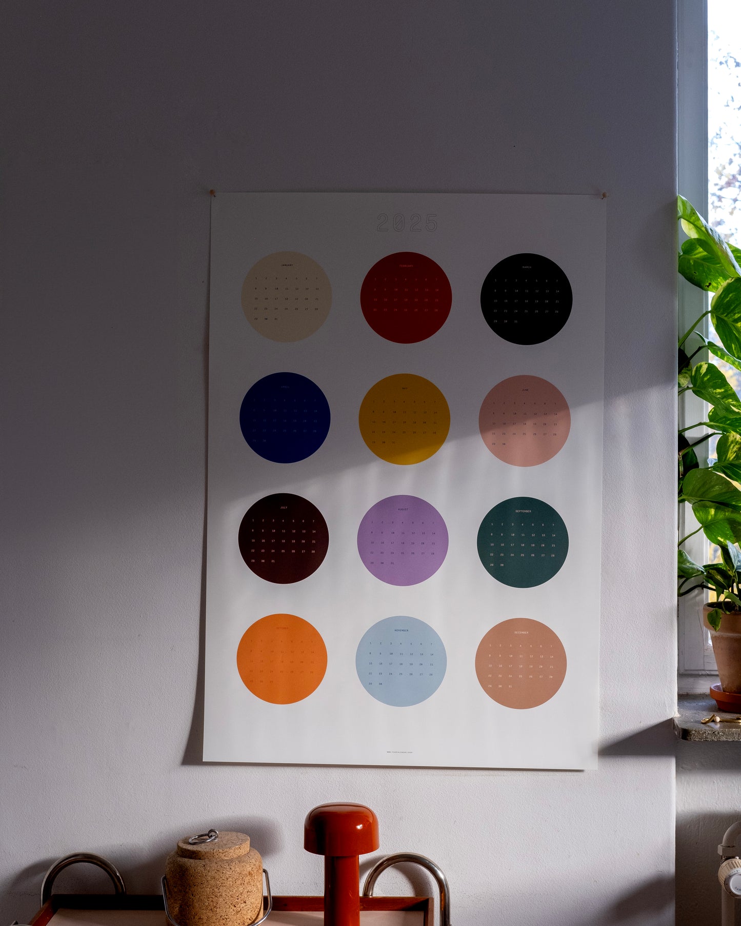 2025 Dots Calendar 70x100cm