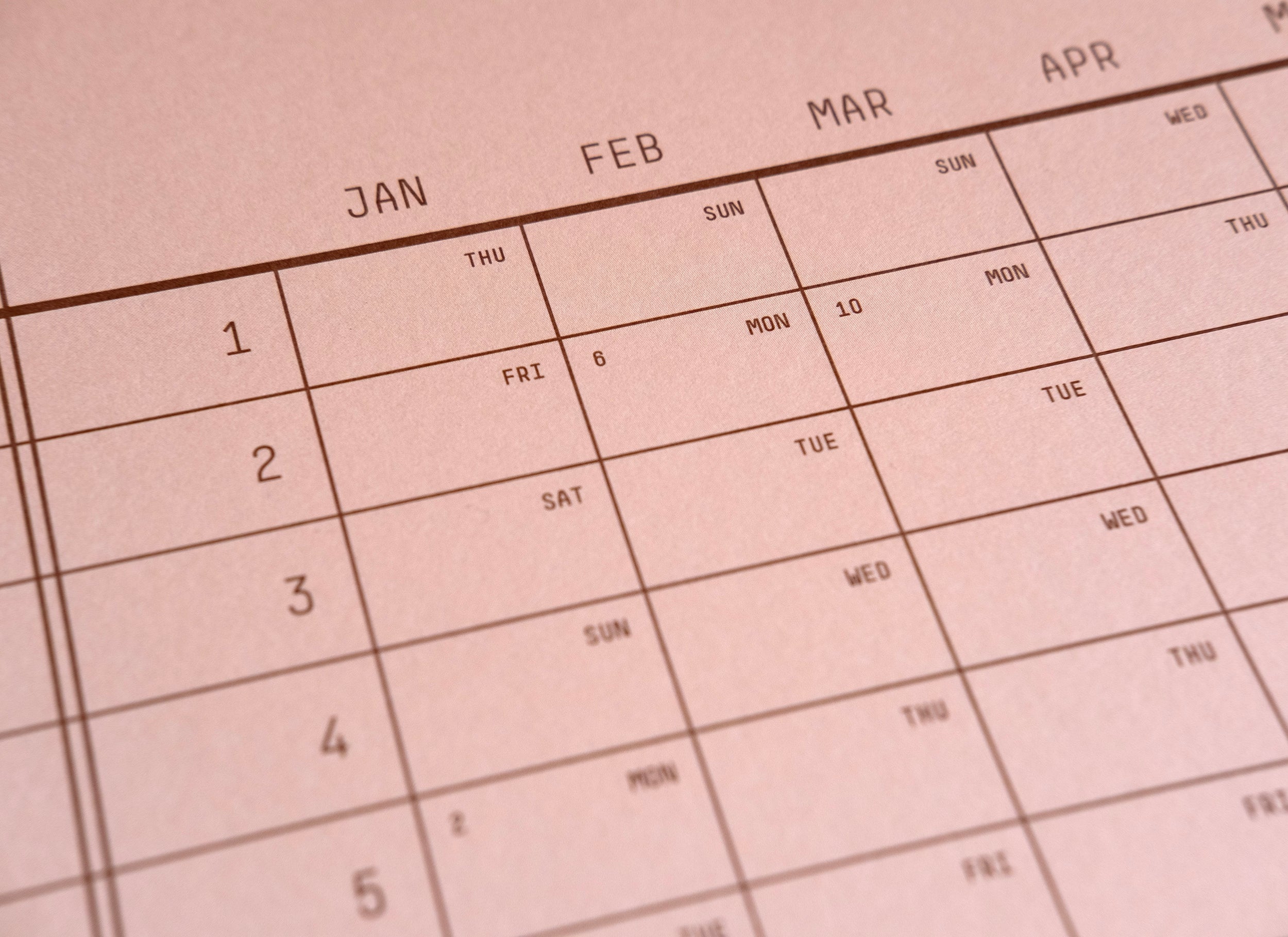 2026 Peach Calendar 44x62cm