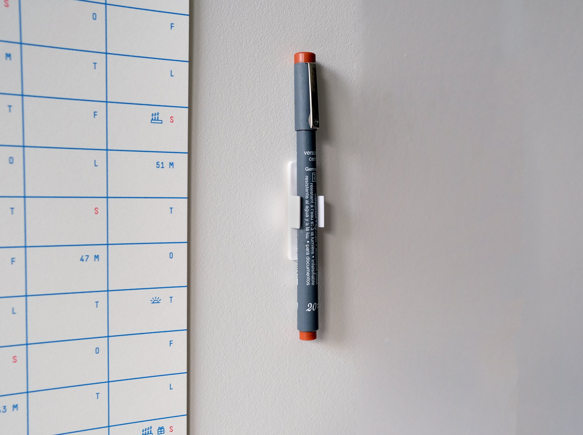 Adhasive Pen Holder